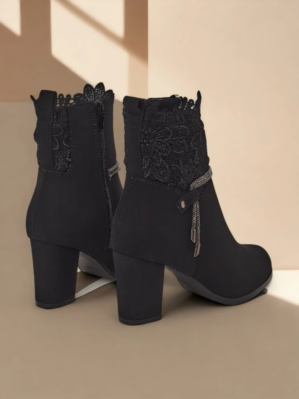 Resti Women&#039;s ankle boots Esilo