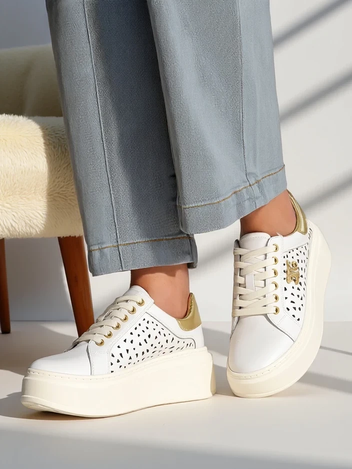 Resti Women's sporty sneakers perforated Jovixi