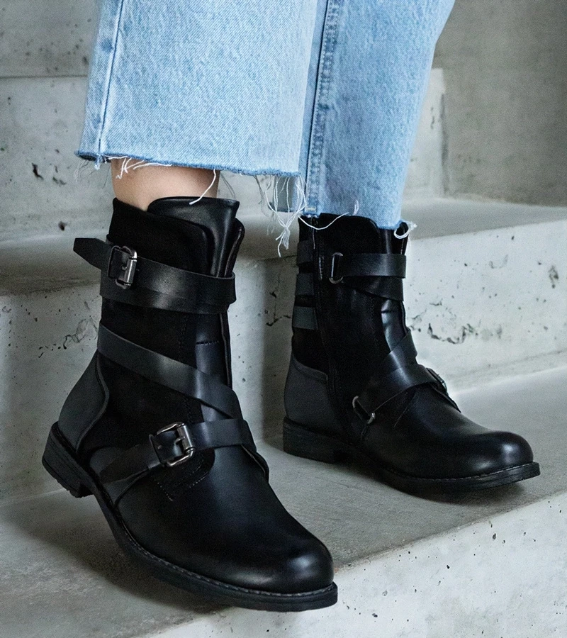 Gemre Botine negre călduroase cu talpă plată din materiale combinate Verta