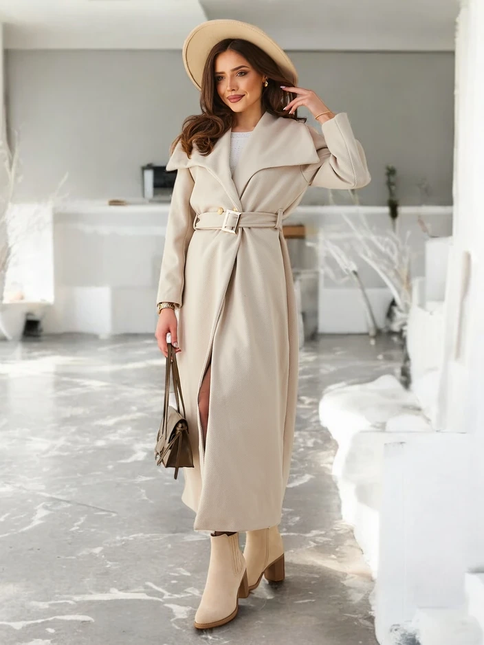 Resti Women's maxi coat with a tie