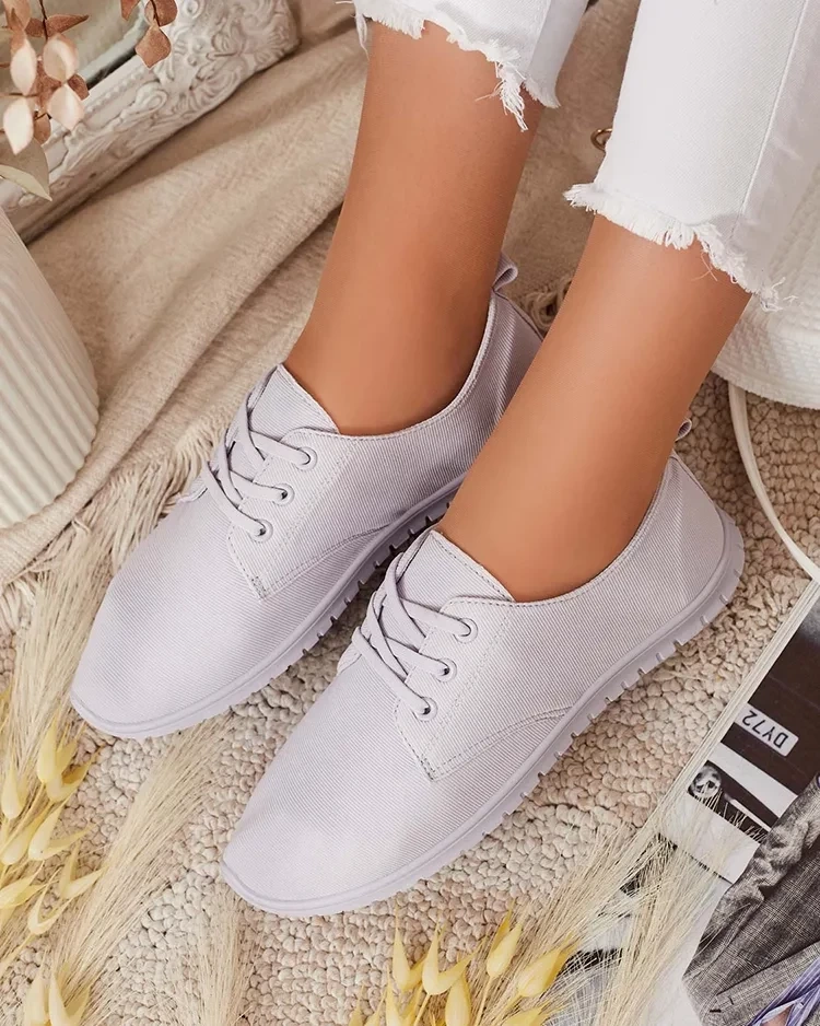 Resti Women's Peonis Sneakers