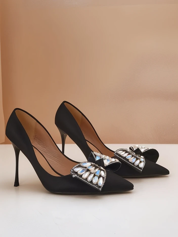 Resti Women's high-heeled shoes with a bow Cocarte