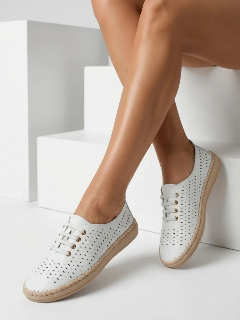 Dámske slip-on topánky Resti Eddier