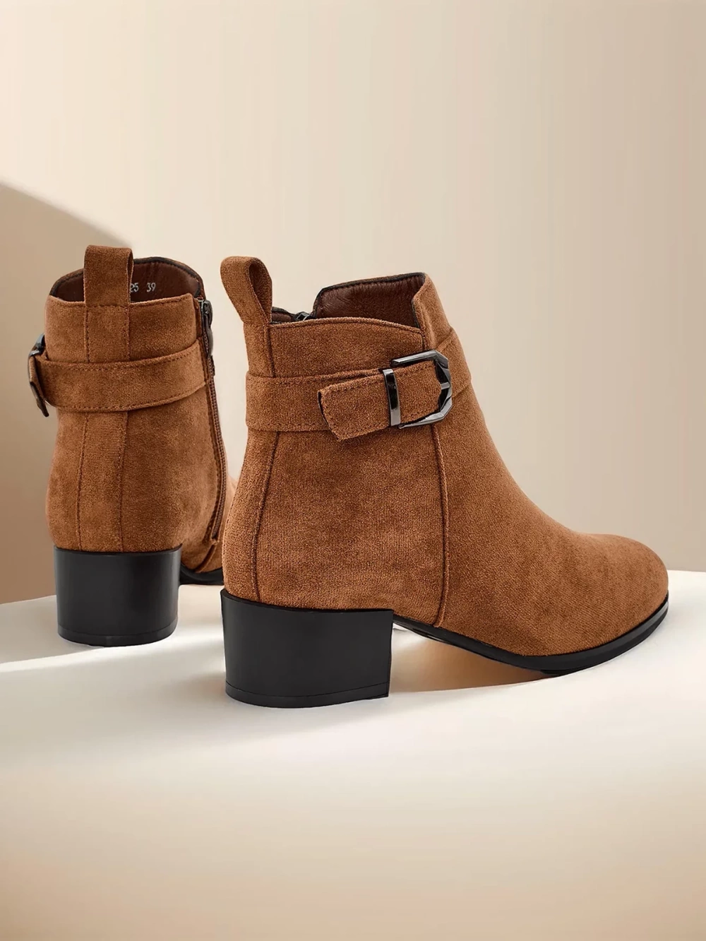 Resti women's ankle boots Tomil