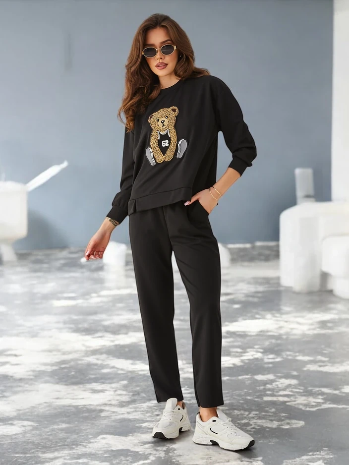 Resti Women's viscose set with a bear
