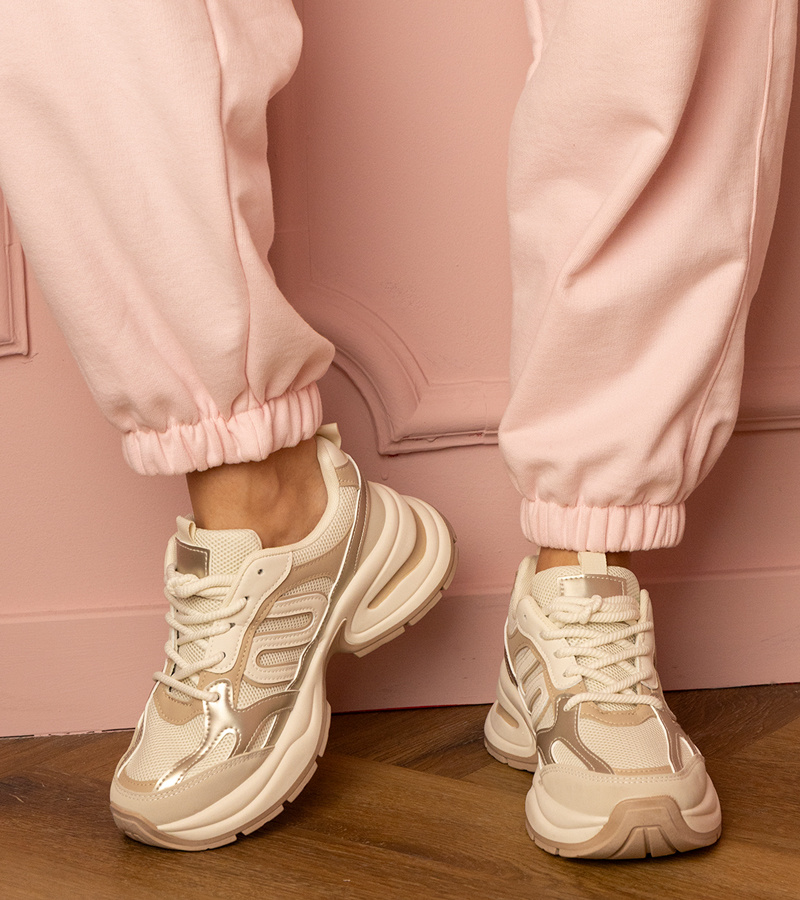 Gemre Adidași sport bej pe talpă masivă Aries