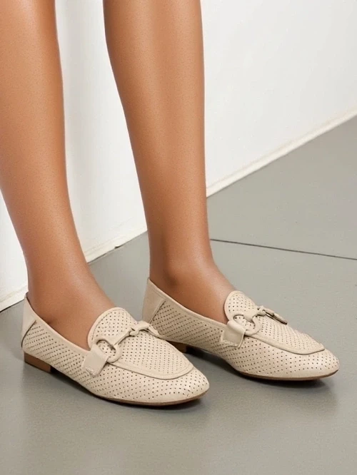 Resti Perforated women&#039;s moccasins Laamba