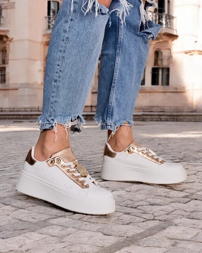 Resti Women's platform sport sneakers Oviger