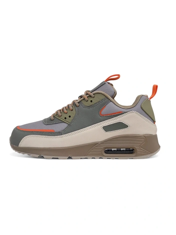 Resti Women's Sneakers Maxxes