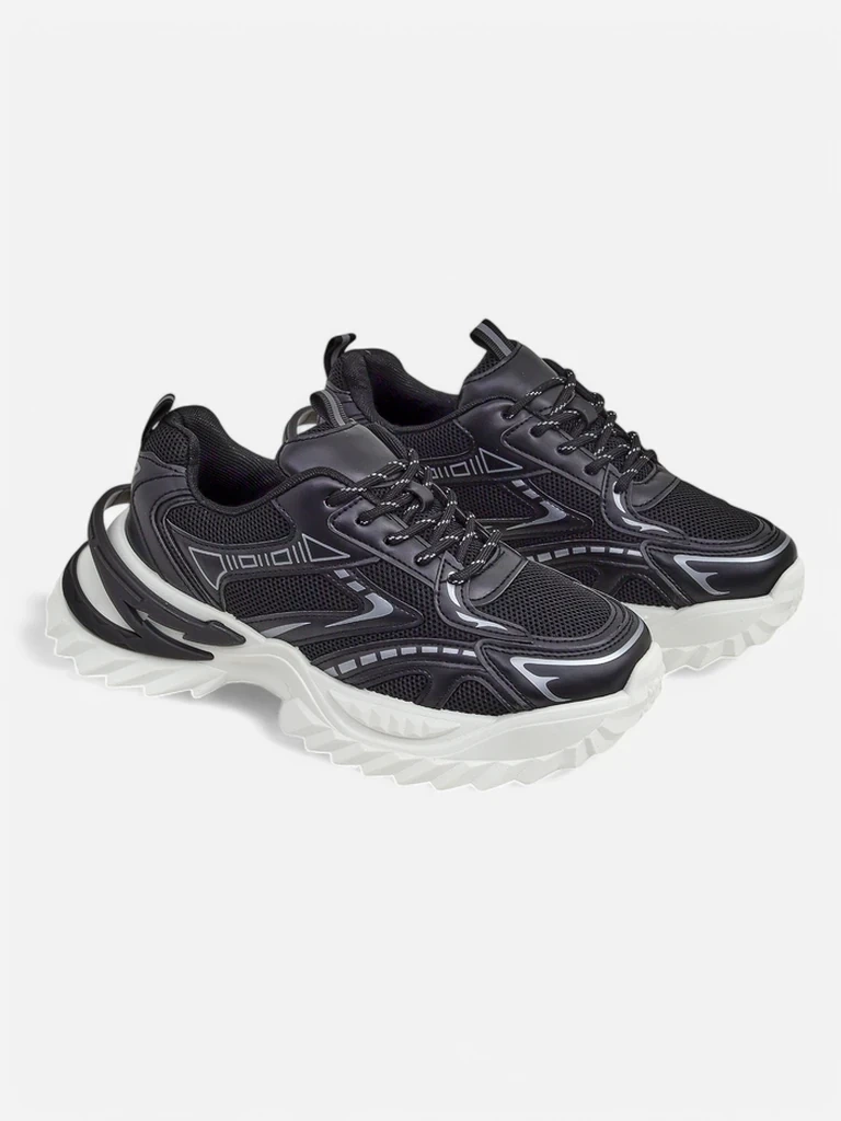 Resti Women's sports sneakers on a thicker sole Nettes