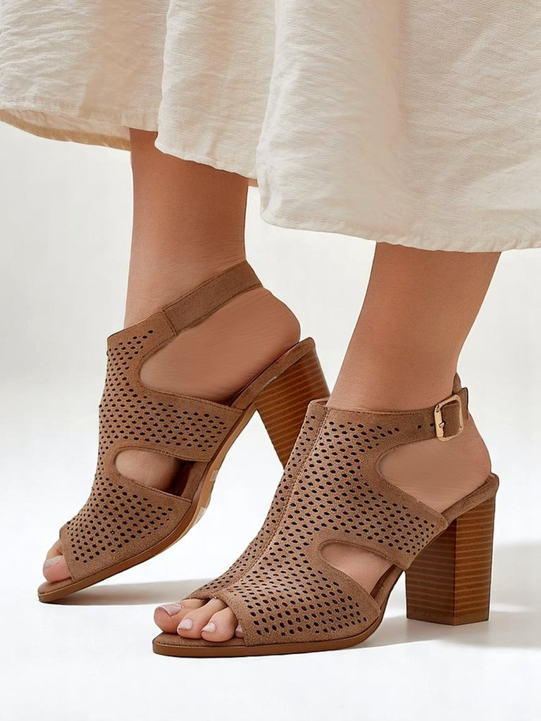 Resti Women’s perforated block‑heel sandals Abetle