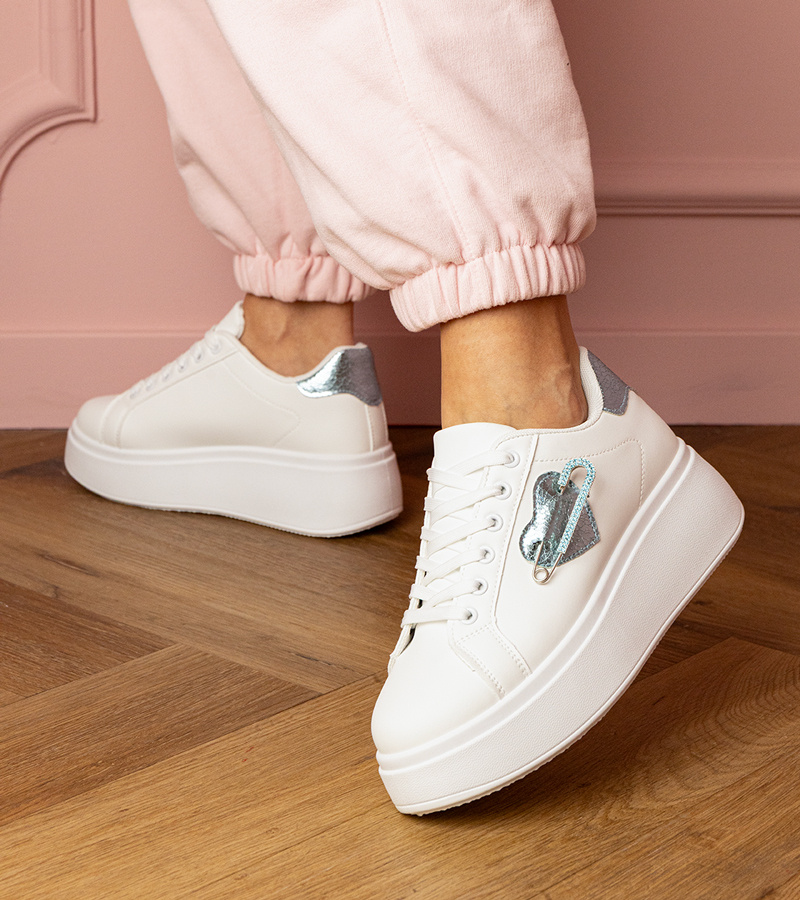 Gemre Adidași albi cu inimioară albastră și cristale Lerisol