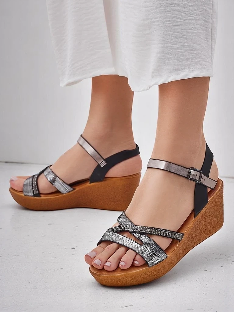Resti Women&#039;s wedge sandals with rhinestones and glitter Eclat