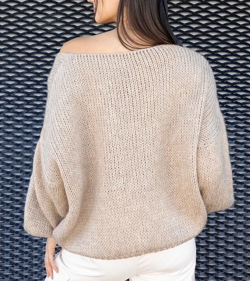 marka niezdefiniowana Beige tie-front sweater Sumaia