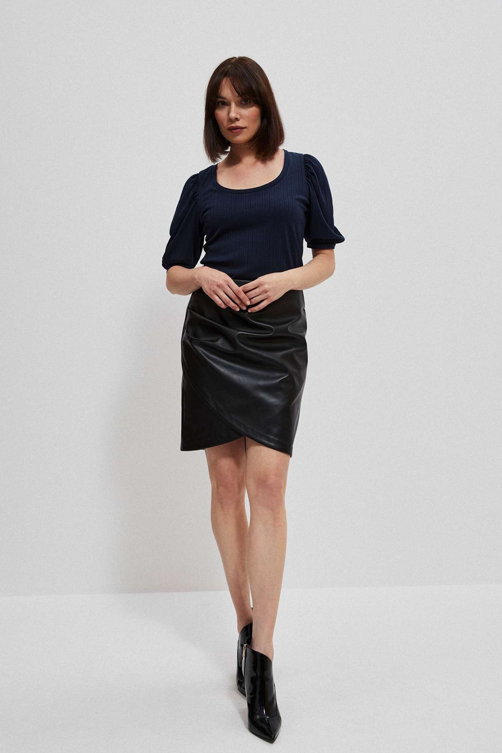 Blouse with puff sleeves