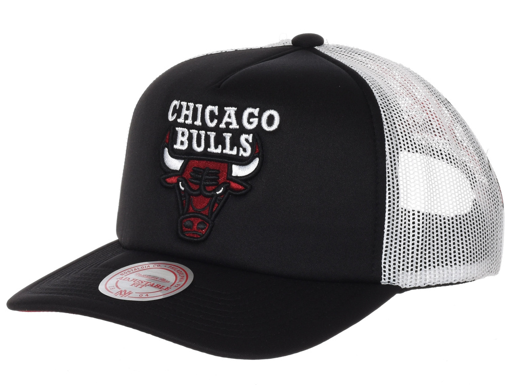 Mitchell & Ness Basic Cap Bulls