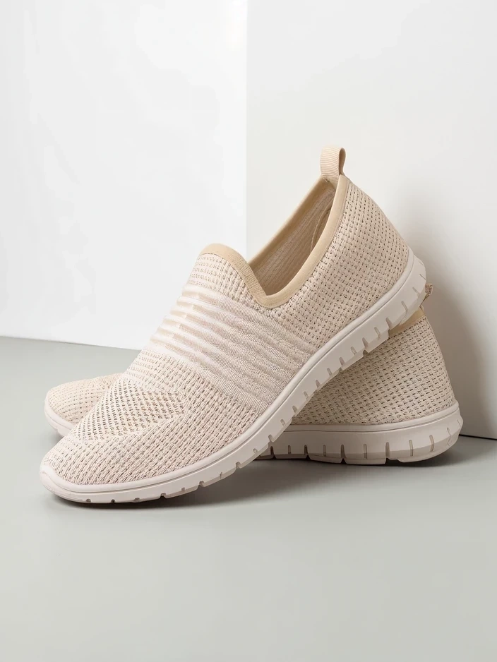 Resti Women's slip-on sports shoes Ollabes