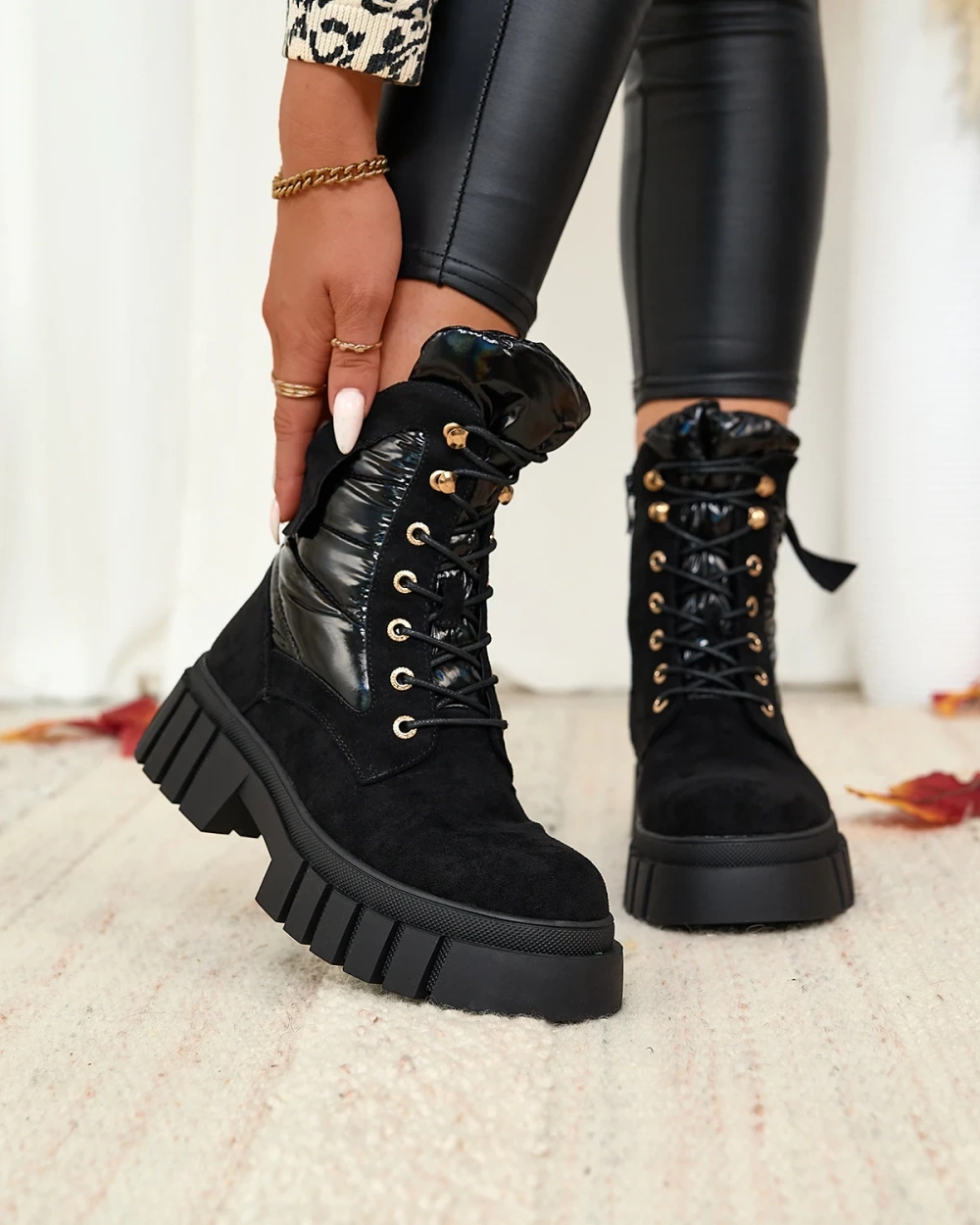 Resti Eco suede women&#039;s black Wefetto boots