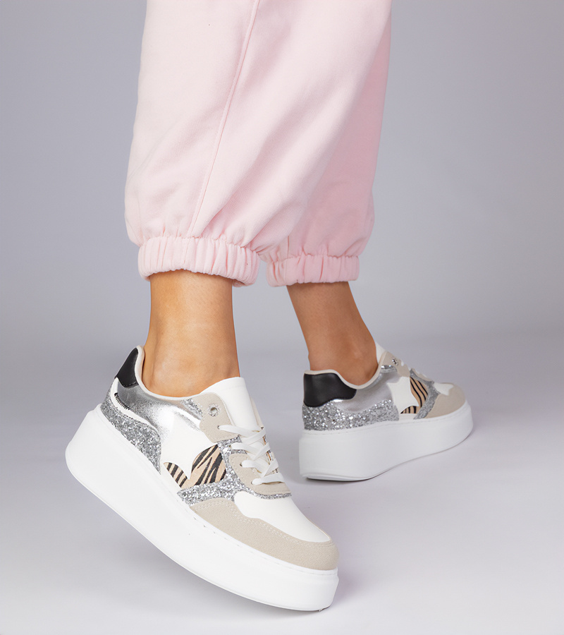 Gemre Adidași bej cu sclipici și imprimeu animal Bertula