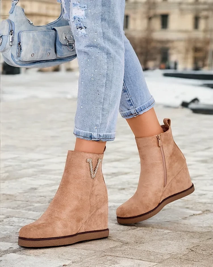 Resti Nerias women&#039;s boots on heels