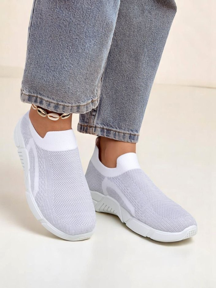 Resti Women's slip-on fabric sports shoes Vena
