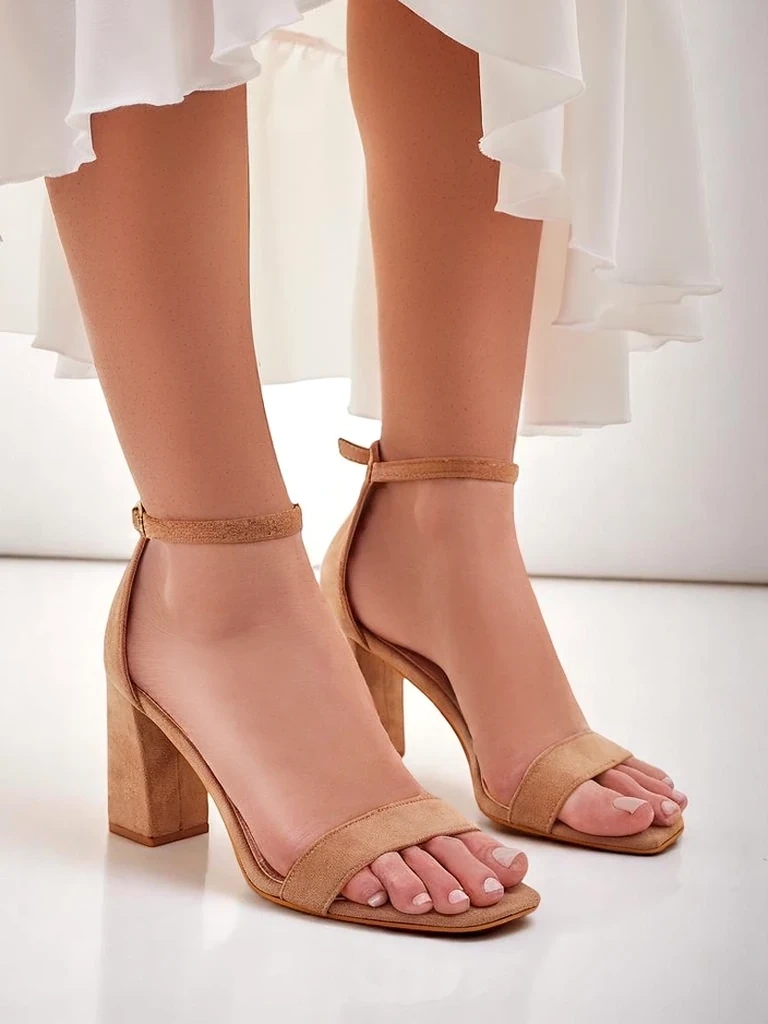 Resti Women's eco suede sandals Qwadrat