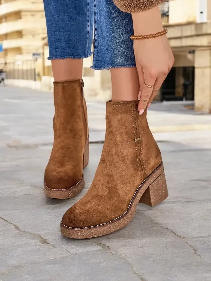 Resti Eco-suede women&#039;s ankle boots on a stiletto heel Egrios