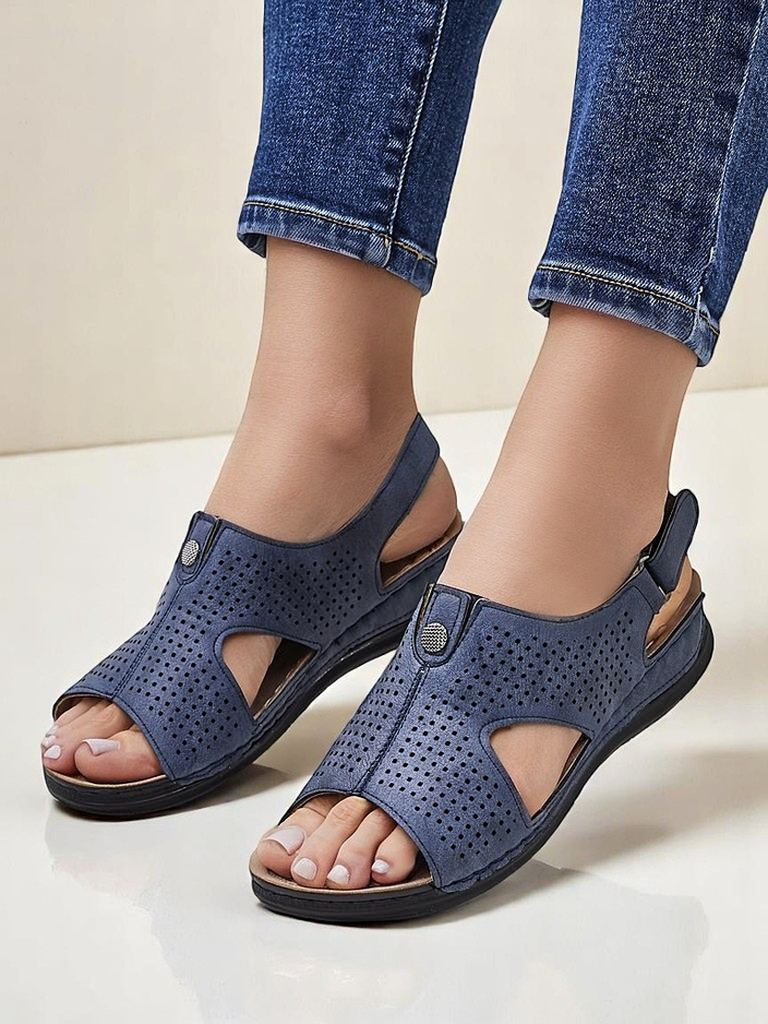 Resti women’s cut-out sandals Leminni