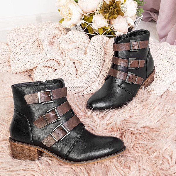 Resti Black ankle boots on a low post Asteria - Footwear