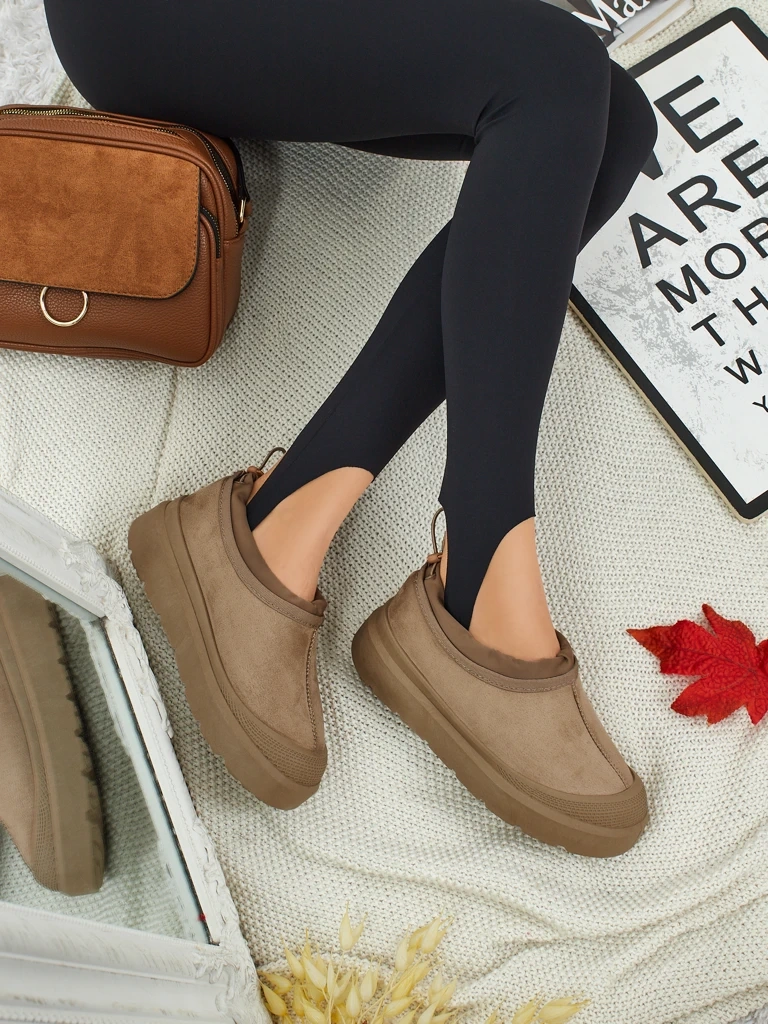 Resti Luna Beige Synthetic Women&#039;s Sneakers Comfortable for Everyday Wear