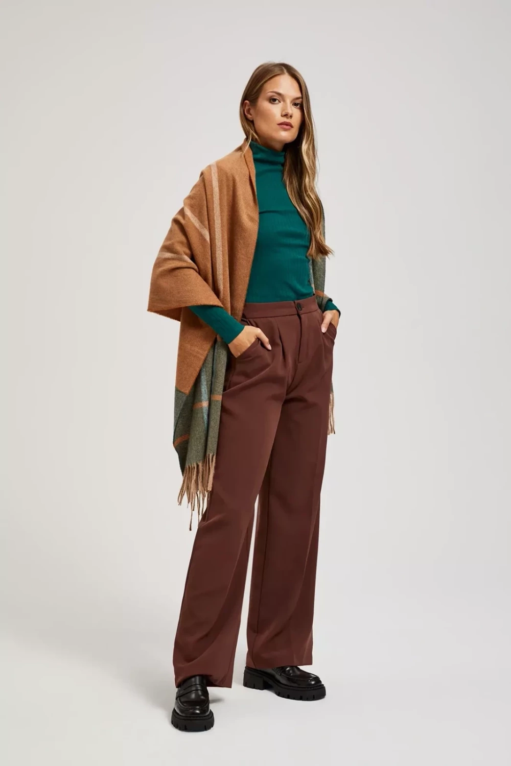 Marisse Emerald Scarf With Fringes