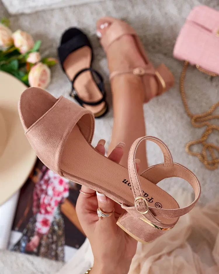 Resti Women&#039;s Wolcos sandals