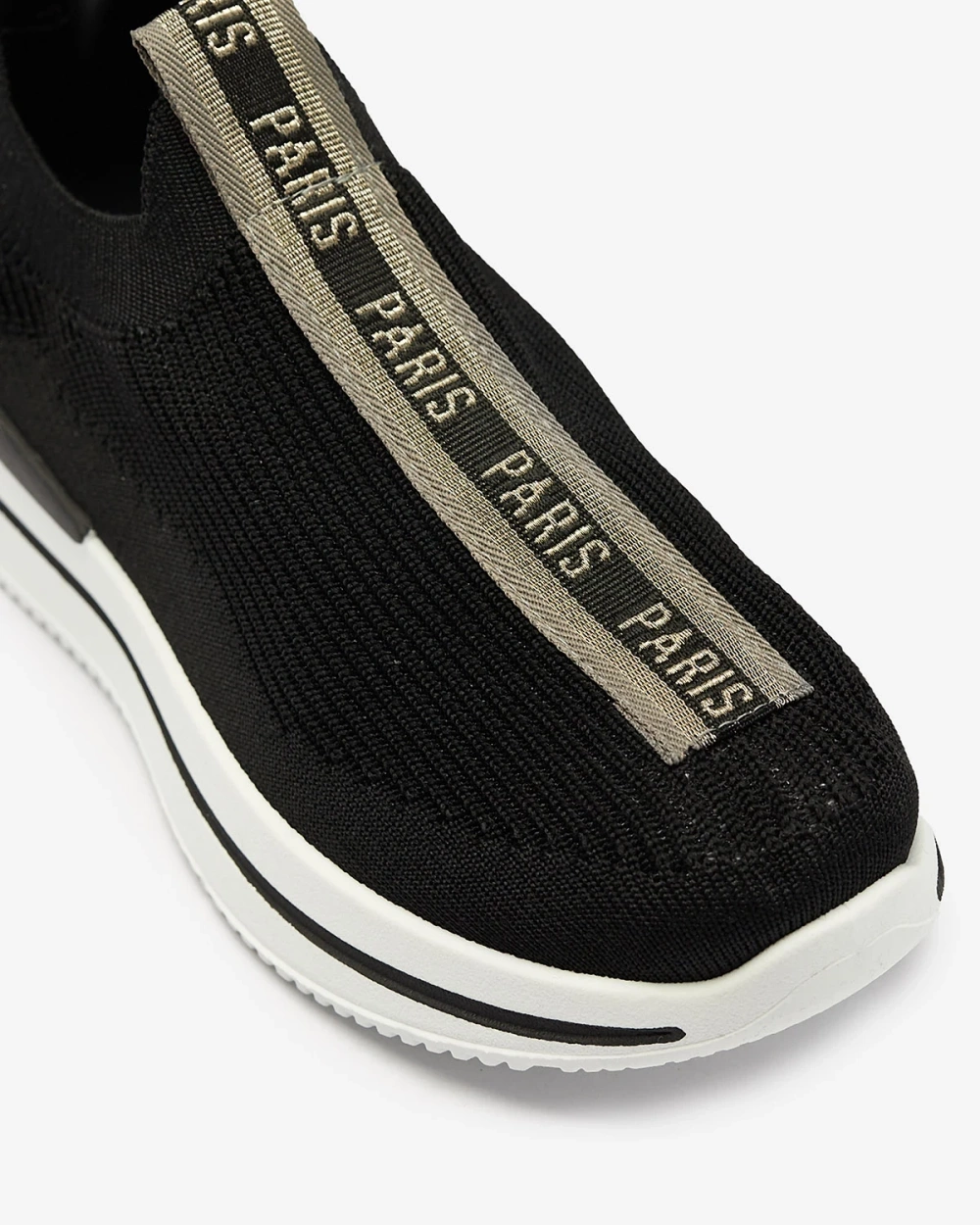 Resti Women&#039;s slip-on sports shoes with lettering in black Cerppa- Footwear