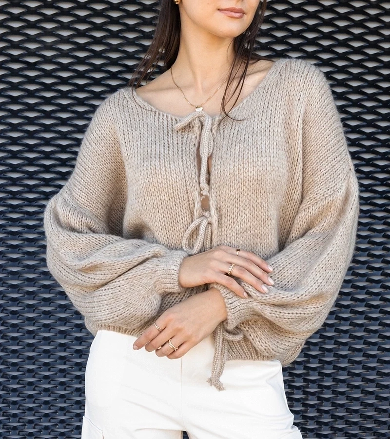marka niezdefiniowana Beige tie-front sweater Sumaia