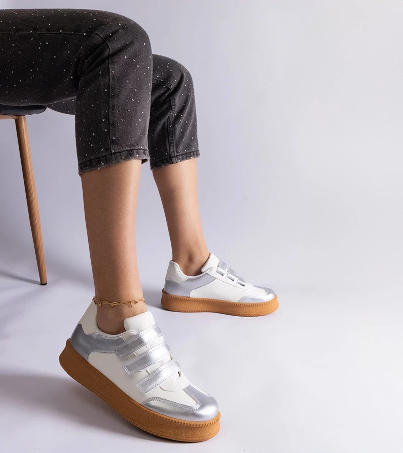 Gemre Adidași argintii cu scai Mena