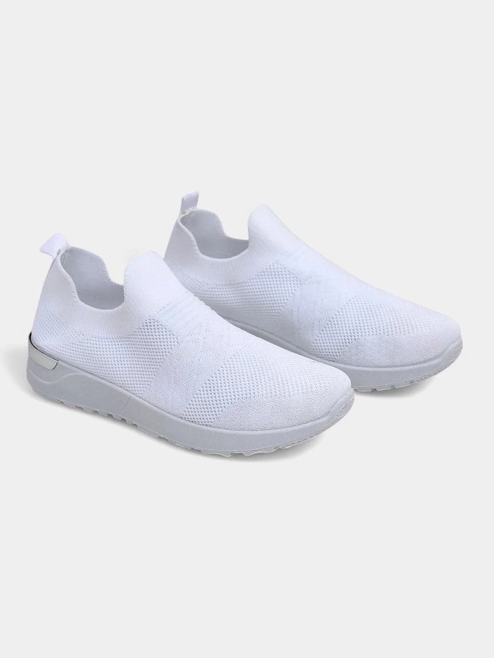 Resti Women's Slip-On Fabric Sports Shoes Satet