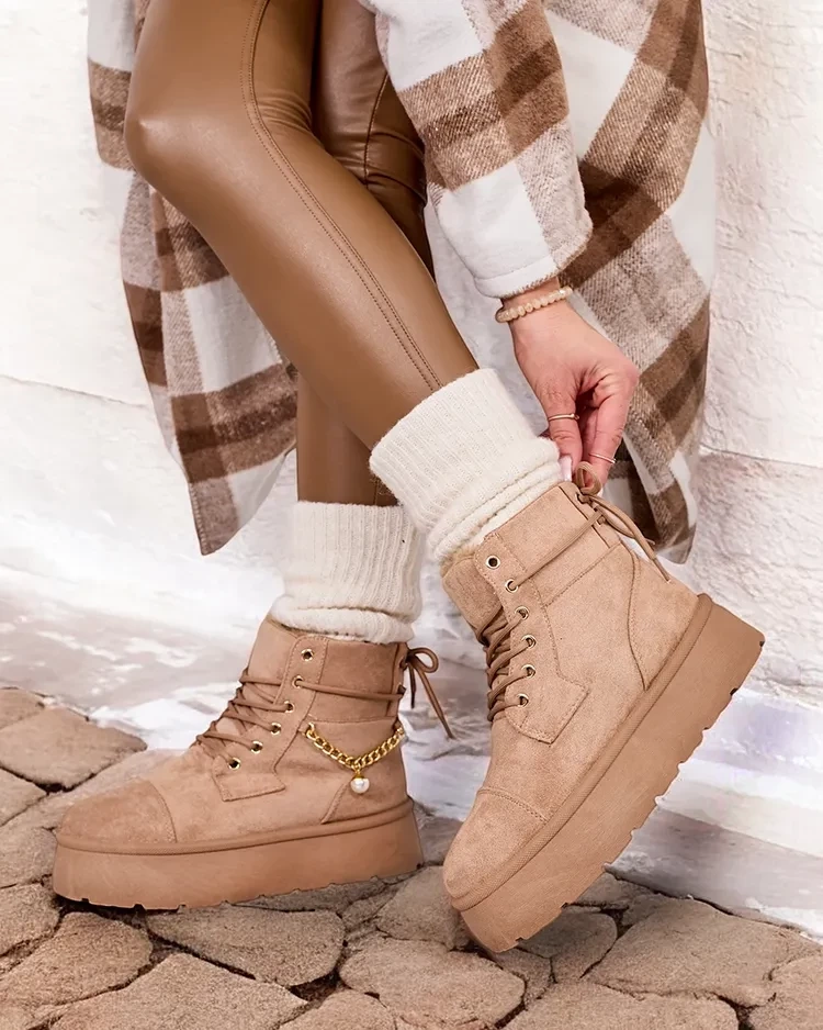 Resti Womens lace-up Woruces boots