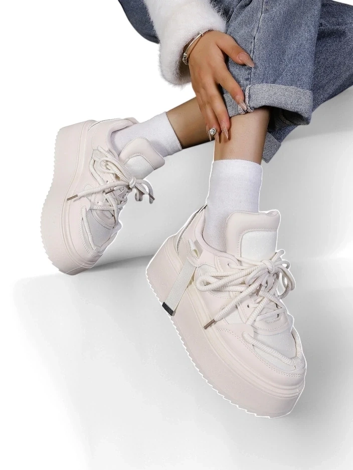 Resti Sports sneakers for women on a platform Aeroll