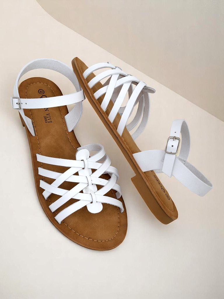 Resti Royal Fashion Women's Livia sandals with decorative straps