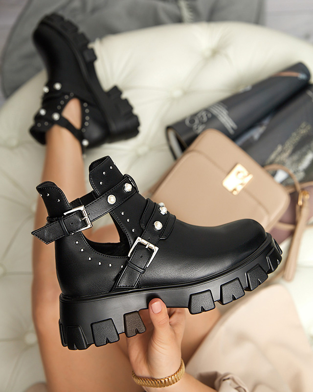 Resti Black women&#039;s boots on a solid sole Itreff- Footwear