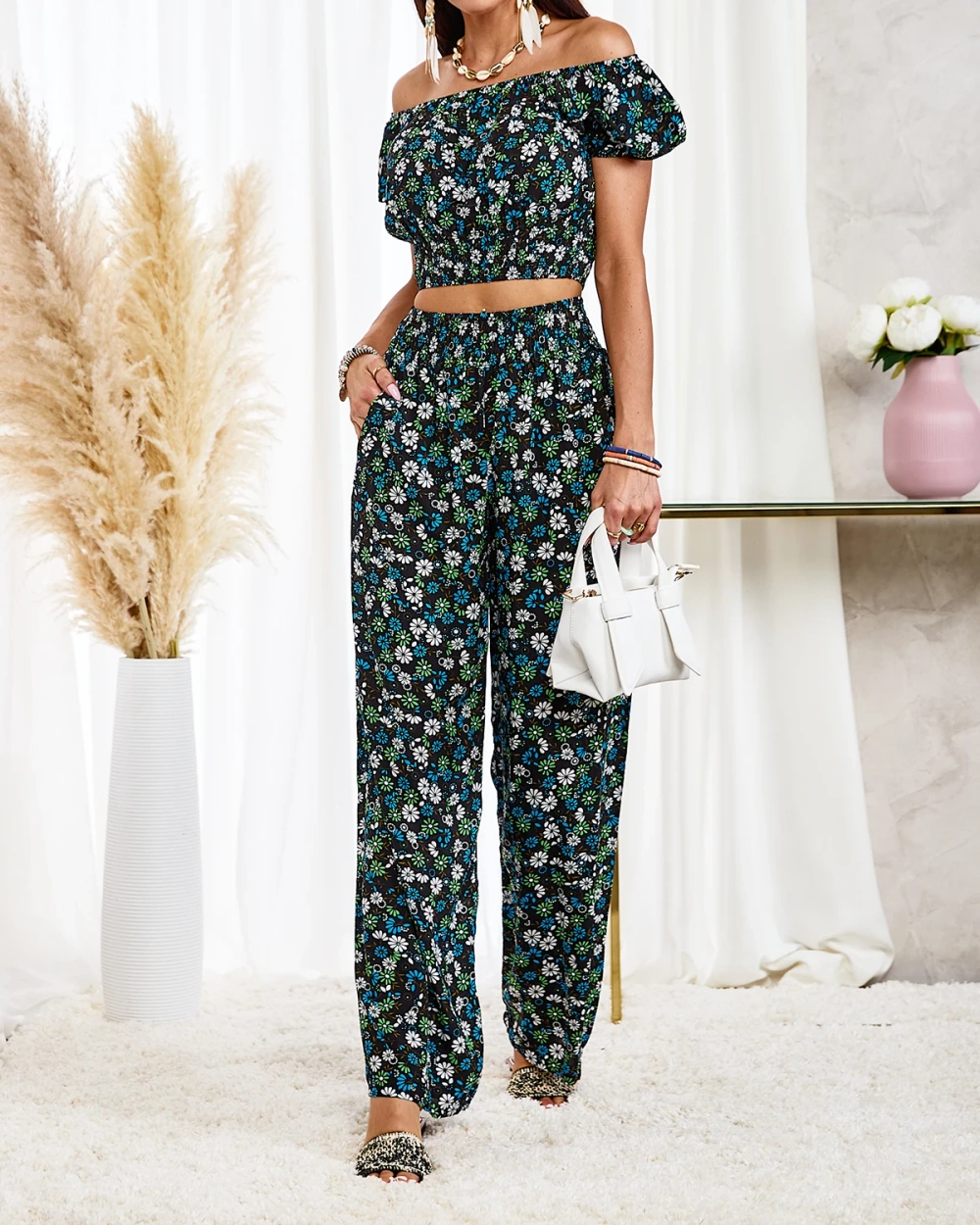 Resti Black two-piece women's floral set