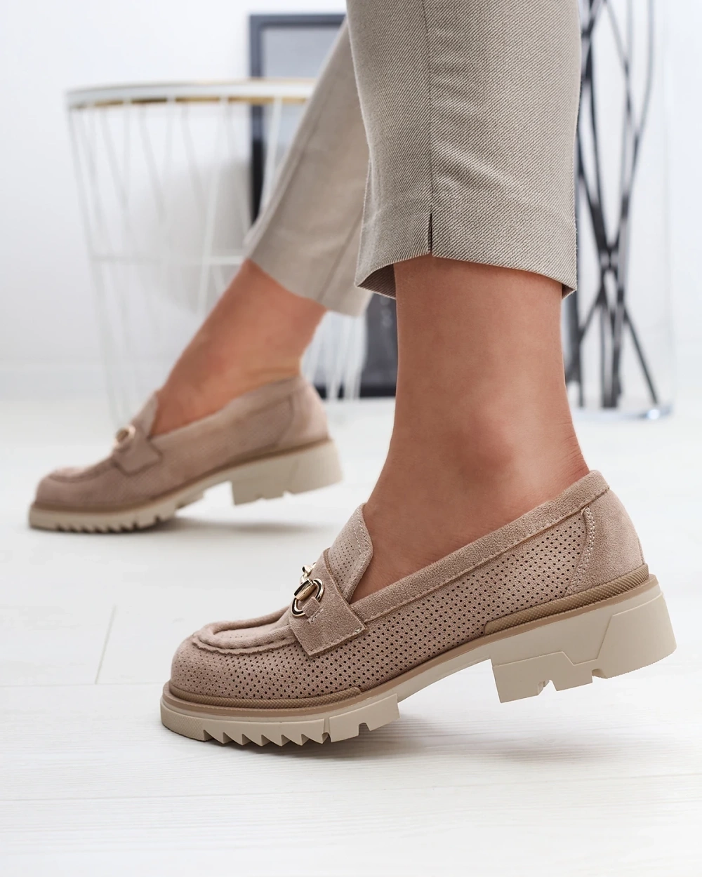 Resti Light brown openwork women&#039;s moccasins with chain Imerila