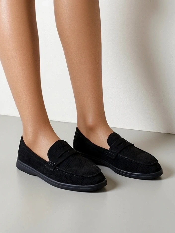 Resti Women's perforated moccasins Sierros