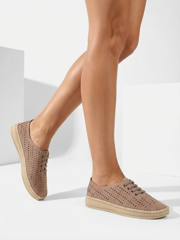Dámske slip-on topánky Resti Eddier