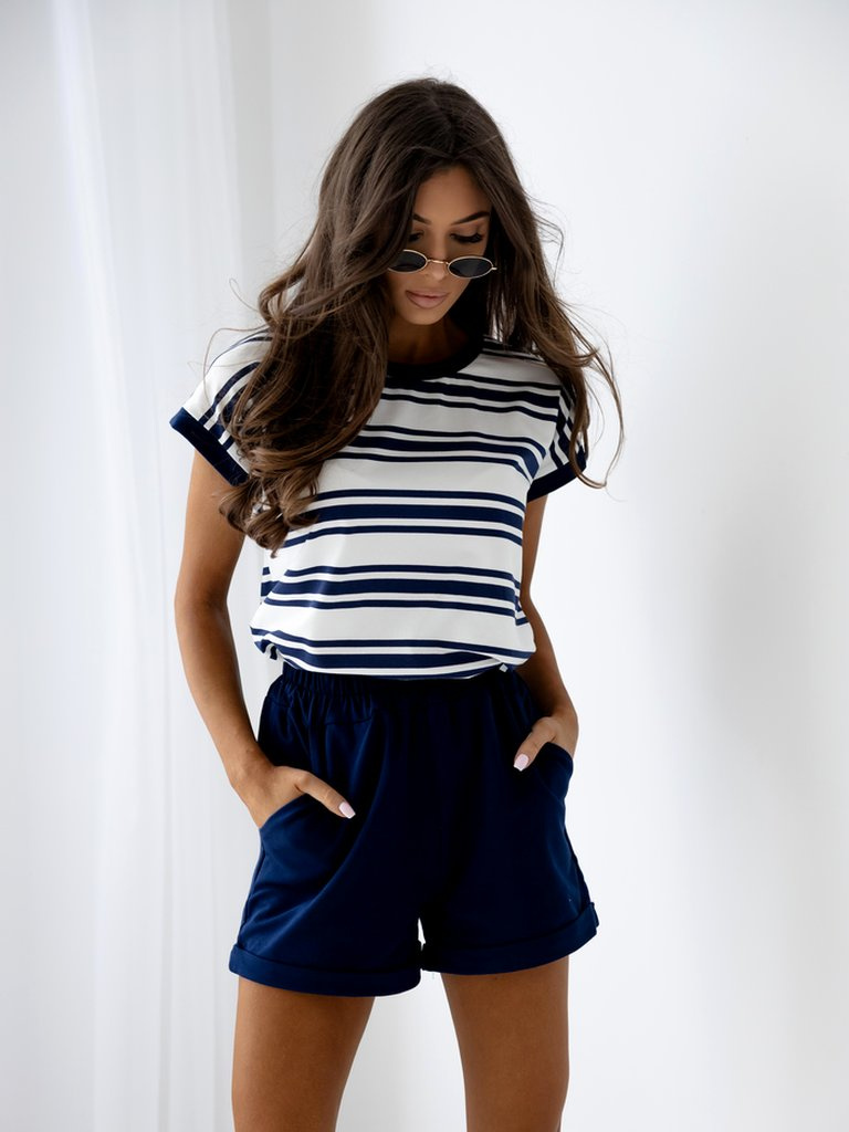 Resti Cotton women's set with short sleeves and striped shorts