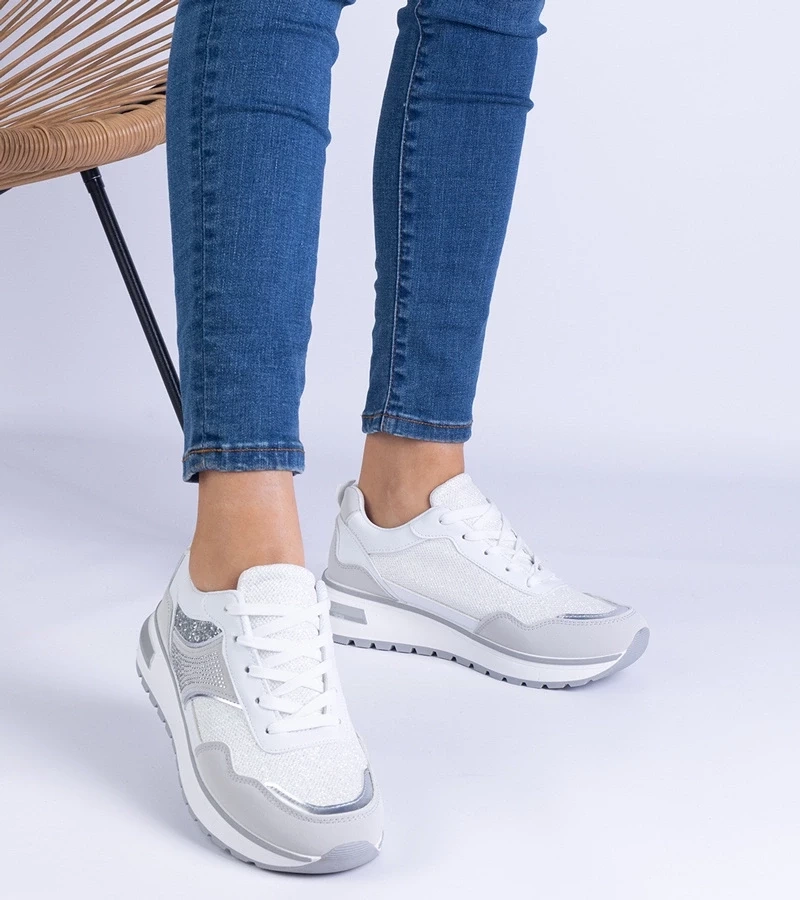 marka niezdefiniowana White sneakers decorated with glitter and rhinestones Savina