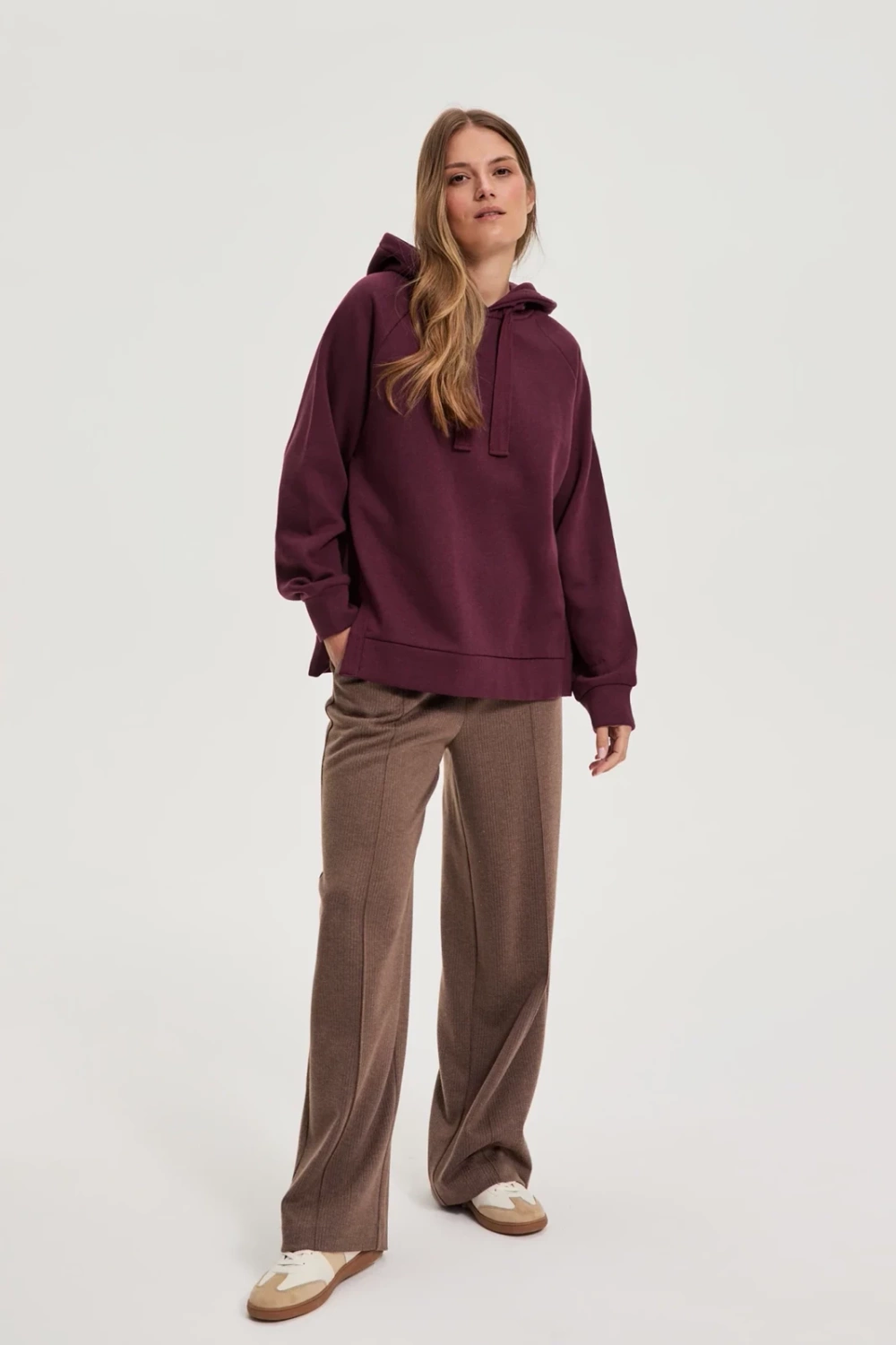 Marisse WOMEN'S SWEATSHIRT Z-BL-4820 BURGUNDY