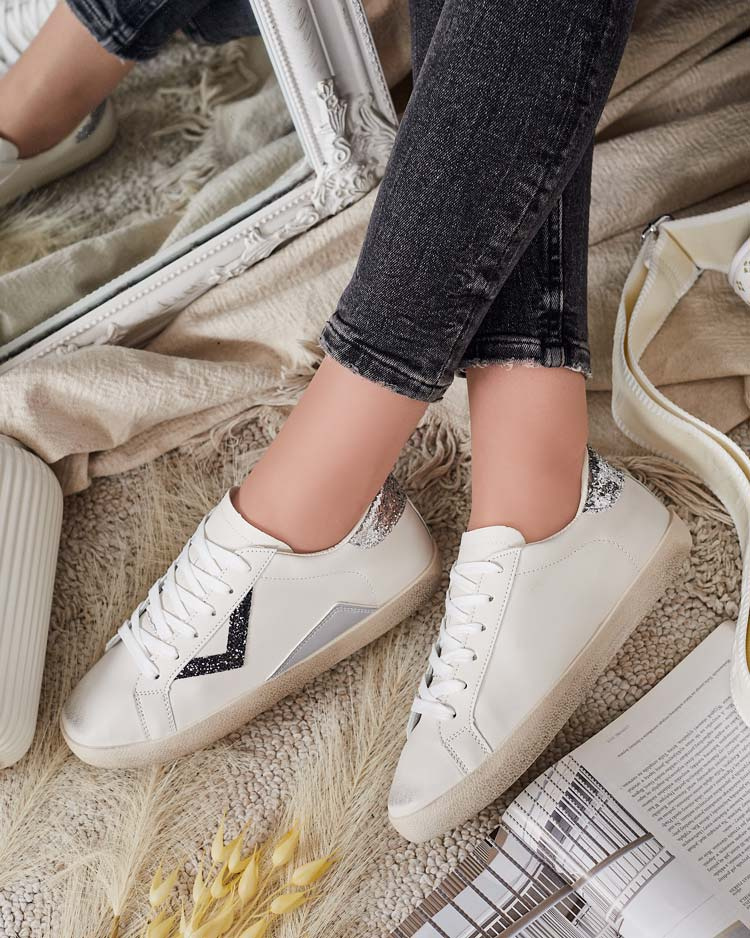 Resti Women's sporty sneakers with embellishments Ginn