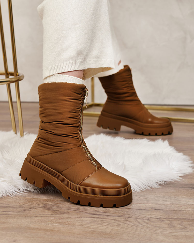 Resti Women&#039;s Tainve flat heeled boots in camel color