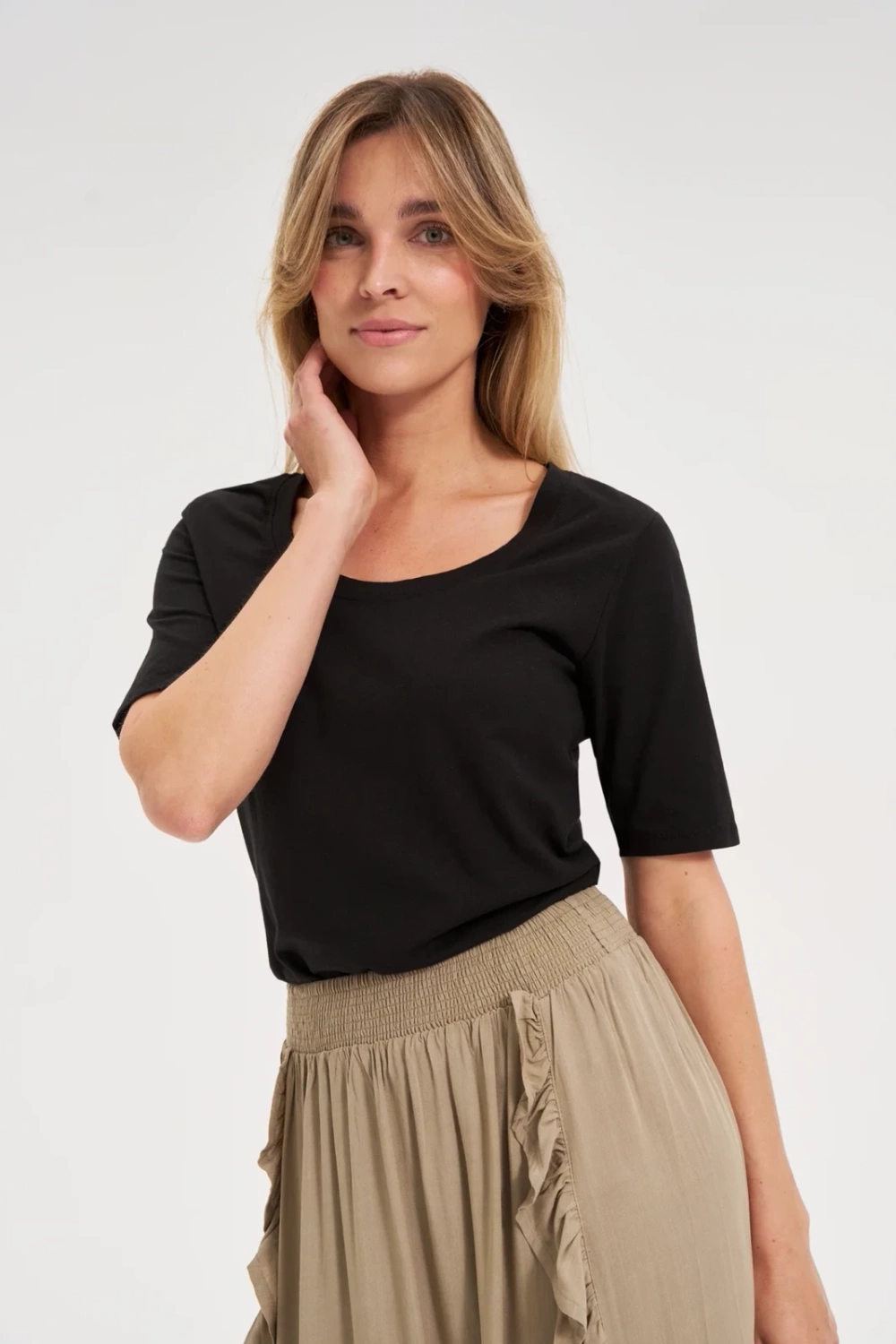 Marisse Black Cotton T-Shirt